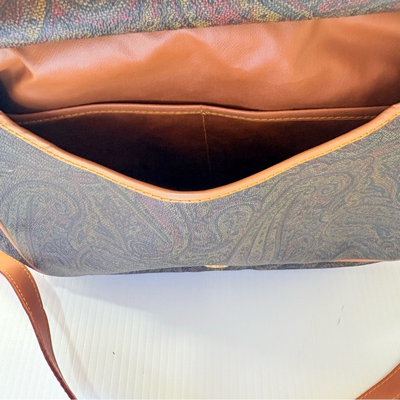 Vintage Longchamp Paisley Canvas Leather Messenger Bag Crossbody Satchel  Saddle - Picture 9 of 14